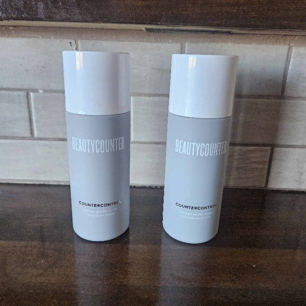 Beautycounter Countercontrol Matte Effect Gel Cream - Gray